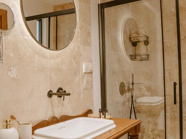 Çiy Restaurant & Konukevi : photo 4 de la chambre chambre double