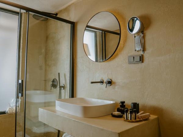 Çiy Restaurant & Konukevi : photo 5 de la chambre chambre familiale - vue sur mer