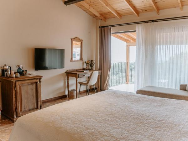 Çiy Restaurant & Konukevi : photo 3 de la chambre chambre double avec balcon - vue sur mer