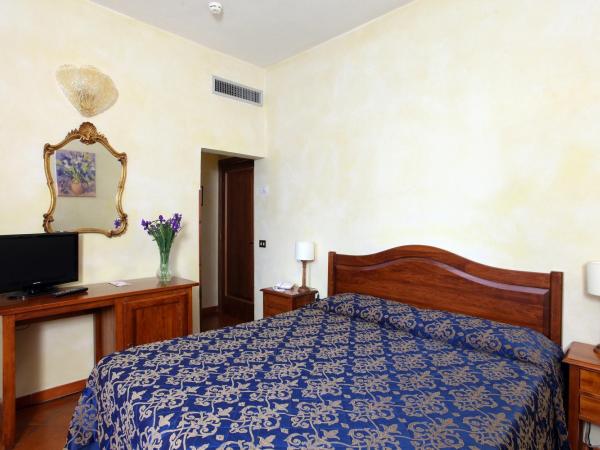Hotel Bologna : photo 2 de la chambre chambre double