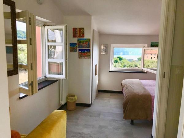 Agriturismo Terre Rosse Portofino : photo 6 de la chambre chambre double avec salle de bains privative et vue sur mer