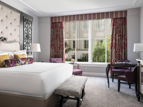 The Ritz-Carlton, New Orleans : photo 1 de la chambre chambre lit king-size - vue sur cour