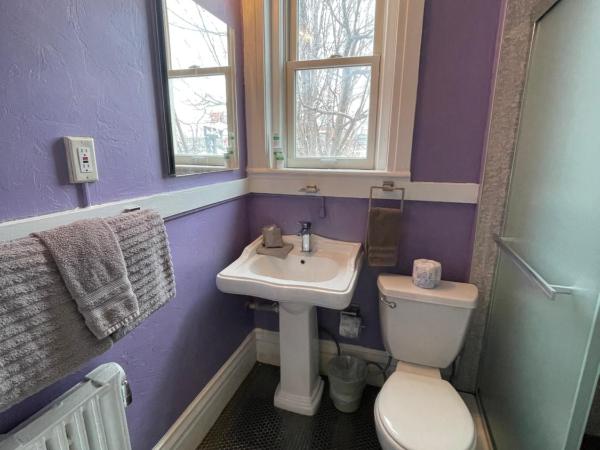 The Holiday Chalet Victorian : photo 6 de la chambre alice suite 25