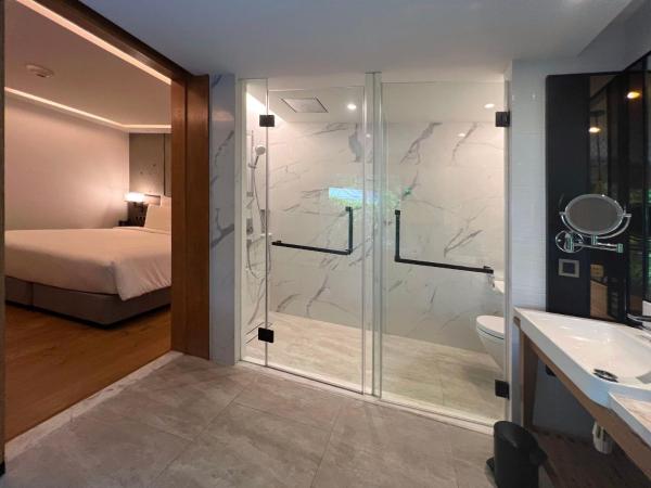 Homm Sukhumvit34 Bangkok - a brand of Banyan Group : photo 10 de la chambre suite exécutive