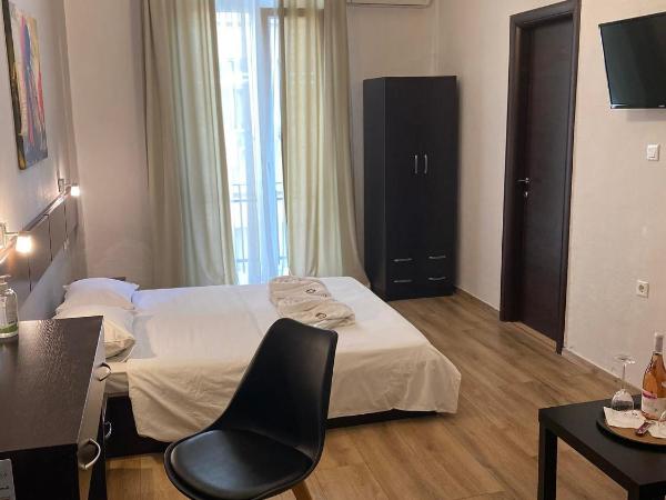 Hotel Ilisia : photo 1 de la chambre chambre double