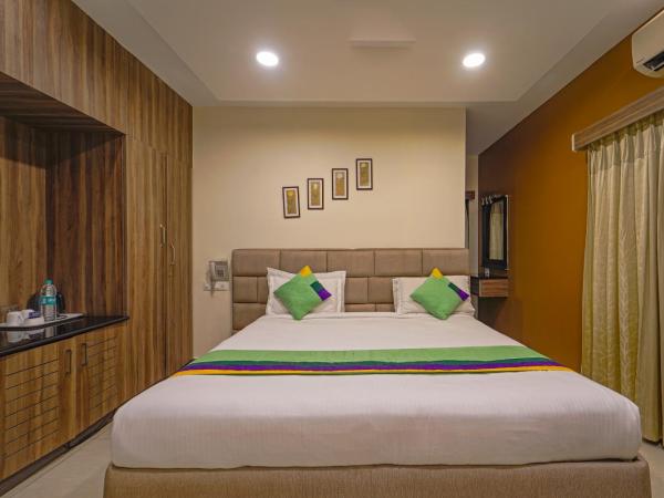 Treebo Elan : photo 2 de la chambre [sanitized] deluxe double or twin room