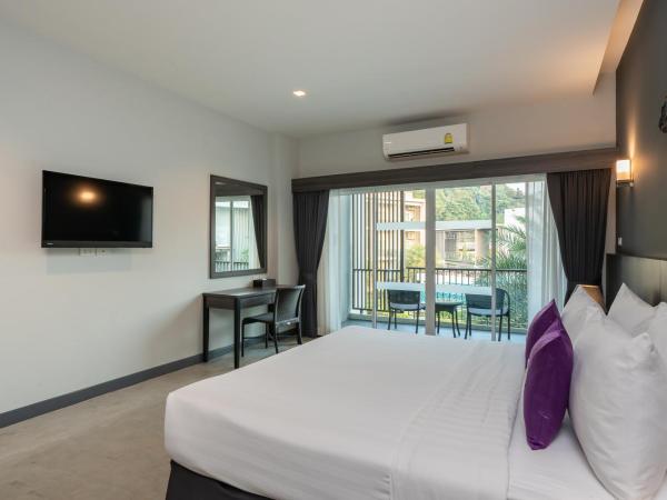 Koh Chang Paradise Hill : photo 2 de la chambre chambre double ou lits jumeaux deluxe - vue sur piscine