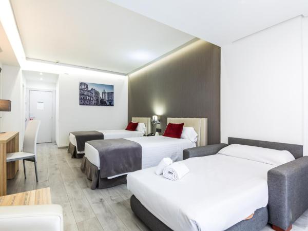 Sweet Hotel Renasa : photo 2 de la chambre chambre triple (2 adultes & 1 enfant)