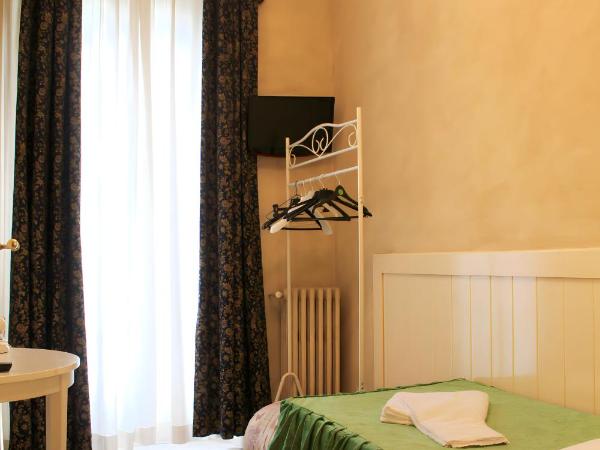 Hotel Aurelia Milano Centrale : photo 1 de la chambre chambre simple