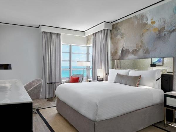 Loews Miami Beach Hotel : photo 1 de la chambre chambre lit king-size st. moritz - côté océan