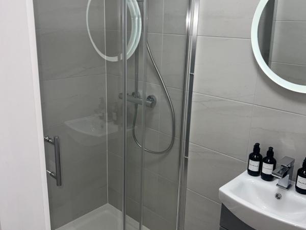 128 Anfield Road : photo 2 de la chambre chambre lit queen-size deluxe