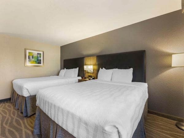 Best Western Plus Nashville Airport Hotel - BNA : photo 3 de la chambre chambre avec 2 grands lits queen-size