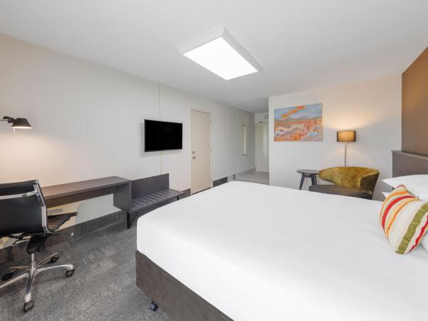 JetPark Auckland Airport Hotel : photo 4 de la chambre chambre lit king-size deluxe