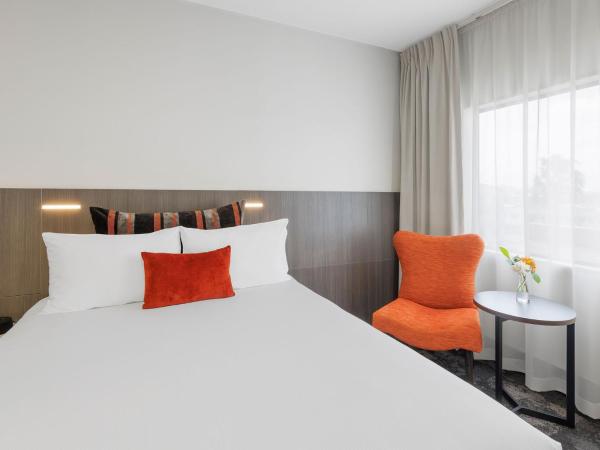 JetPark Auckland Airport Hotel : photo 3 de la chambre chambre lits jumeaux de luxe avec 2 lits queen-size