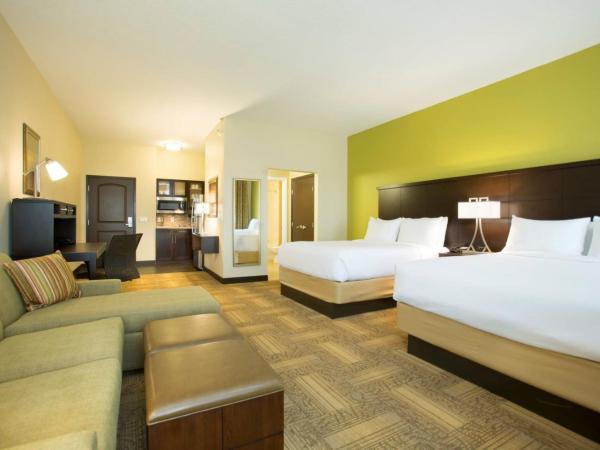 Staybridge Suites Orlando at SeaWorld, an IHG Hotel : photo 4 de la chambre studio queen avec 2 lits queen-size - canapé-lit (sans frais de service)