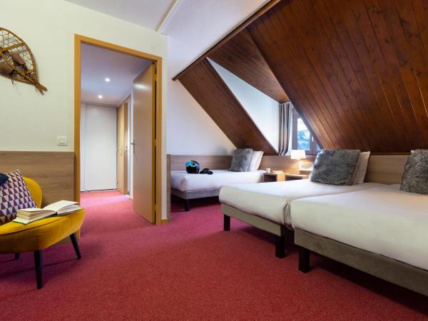 SOWELL HOTELS Mont Blanc et SPA : photo 3 de la chambre chambre double avec lit d'appoint