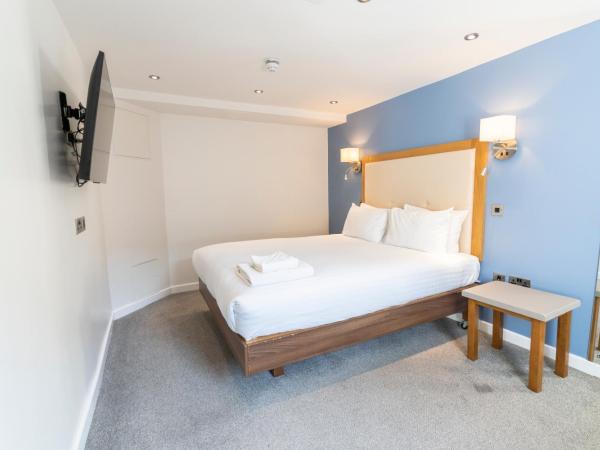 The Waterside Hotel and Leisure Club : photo 2 de la chambre chambre lit king-size deluxe