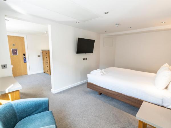 The Waterside Hotel and Leisure Club : photo 3 de la chambre chambre lit king-size deluxe