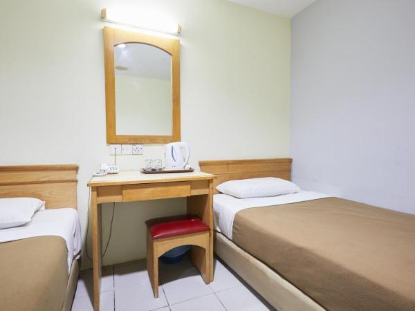 Tang City Hotel at Petaling Street : photo 2 de la chambre chambre lits jumeaux standard