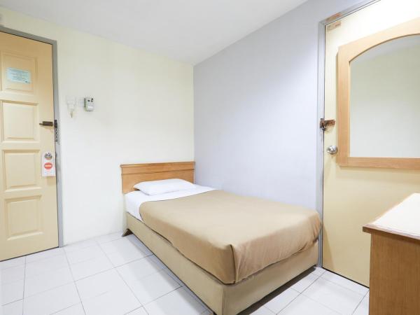 Tang City Hotel at Petaling Street : photo 2 de la chambre chambre simple standard
