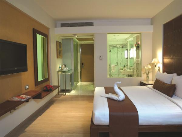 Mirage Hotel, Mumbai International Airport : photo 2 de la chambre reflection club room - 20% discount on restaurant  food al-a-carte order 