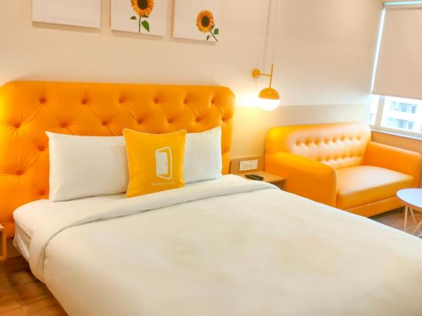 Bloom Hotel - HITEC City : photo 4 de la chambre chambre lit king-size supérieure