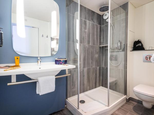 ibis Saint Malo Plage : photo 3 de la chambre chambre double standard - vue sur mer