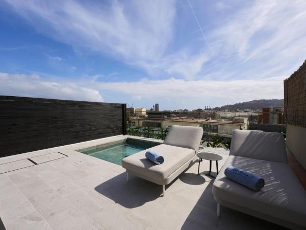 Catalonia Ramblas 4* Sup : photo 3 de la chambre suite barcelone avec piscine privée