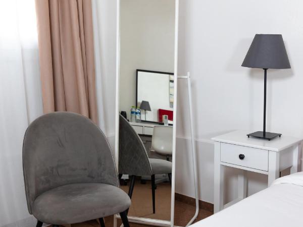 City Plaza Apartments & Rooms : photo 7 de la chambre chambre supérieure