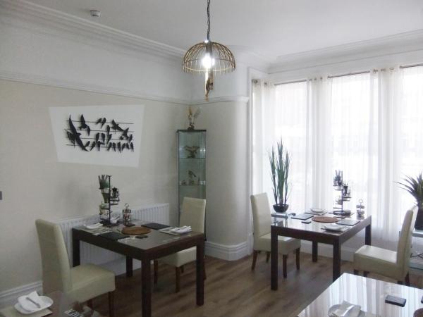 FourRooms - Couples Only : photo 9 de la chambre superior super king room - autumn