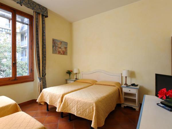 Hotel Bologna : photo 4 de la chambre chambre quadruple