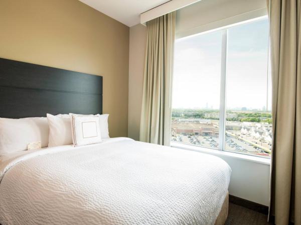 Residence Inn by Marriott Houston Medical Center/NRG Park : photo 3 de la chambre studio, 1 king, sofa bed, city view