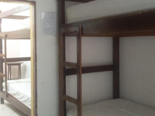 Hostal Zipolite Arteaga : photo 1 de la chambre dortoir mixte de 6 lits