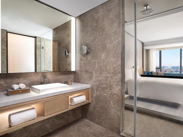 Courtyard by Marriott Nanjing Jiangning : photo 1 de la chambre chambre lit king-size