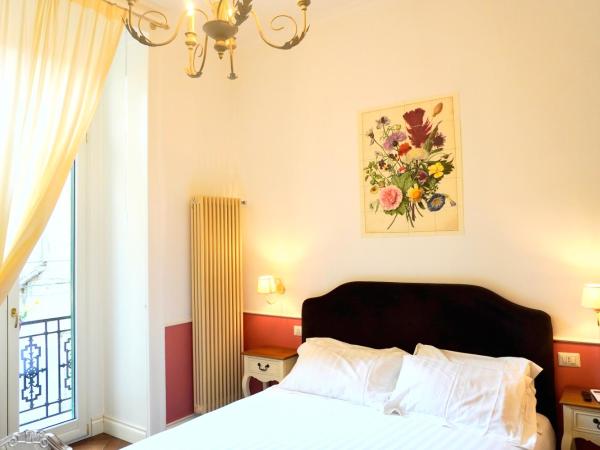 Macchiato Suites Boutique Guest House : photo 10 de la chambre chambre double de luxe avec grand balcon