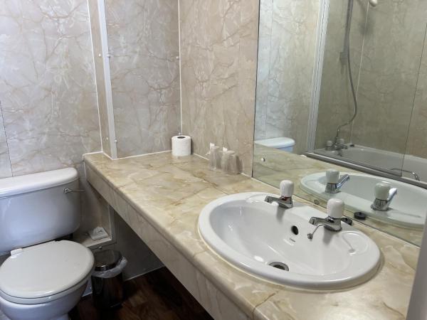 Eliza House : photo 7 de la chambre chambre lits jumeaux standard