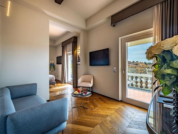 Palazzo Alfieri Residenza D'Epoca - Alfieri Collezione : photo 6 de la chambre suite deluxe avec terrasse