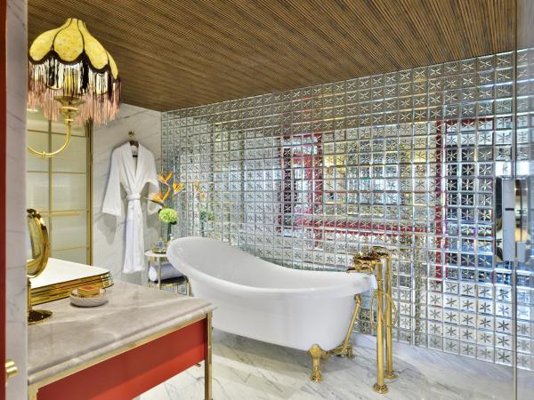 Taj Mahal, New Delhi : photo 7 de la chambre signature suite - maharaja