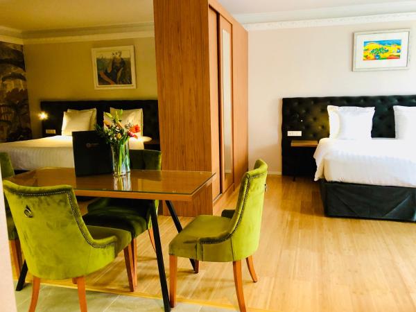 Chassé Hotel Residency : photo 6 de la chambre grande chambre deluxe