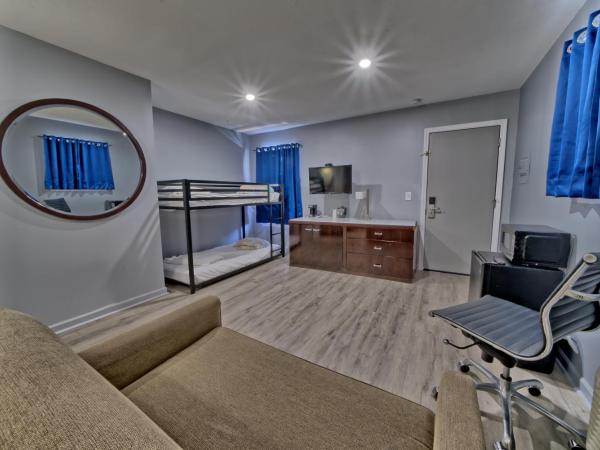 Aqua View Motel : photo 2 de la chambre chambre familiale deluxe