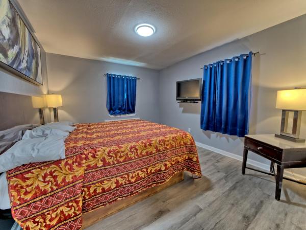 Aqua View Motel : photo 1 de la chambre appartement 1 chambre - vue sur piscine