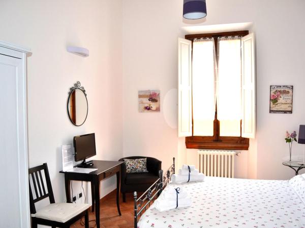 Chez Moi B&B : photo 2 de la chambre chambre double ou lits jumeaux avec salle de bains privative externe