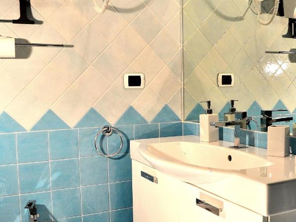 Chez Moi B&B : photo 7 de la chambre chambre double ou lits jumeaux avec salle de bains privative externe