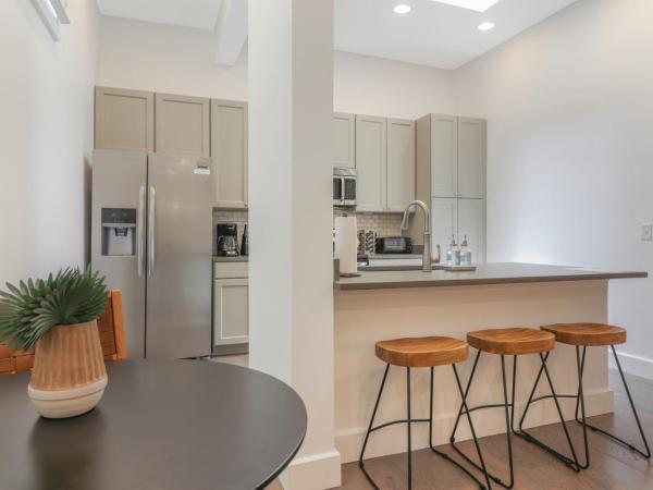 Roami at Bourbon Place : photo 10 de la chambre appartement en duplex