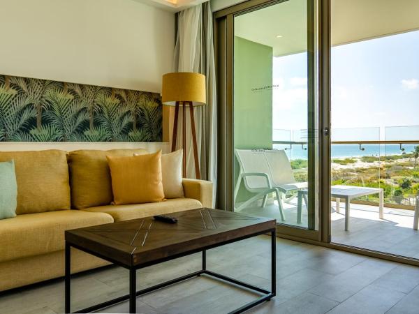 Catalonia Grand Costa Mujeres All Suites & Spa - All Inclusive : photo 3 de la chambre suite supérieure - vue sur mer