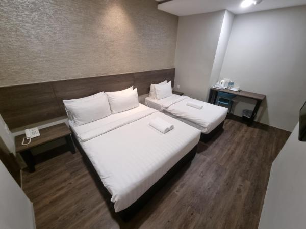 MIICO Hotel @ Mount Austin : photo 2 de la chambre family room (queen + single)