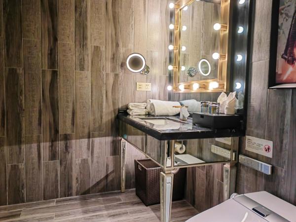 Movietel Shenzhen : photo 5 de la chambre comfortable movie room twin bed