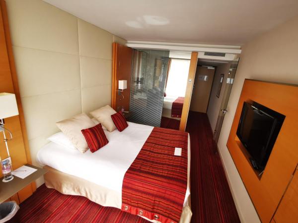 Le Churchill Hôtel & Spa : photo 2 de la chambre chambre double avec balcon - vue sur mer