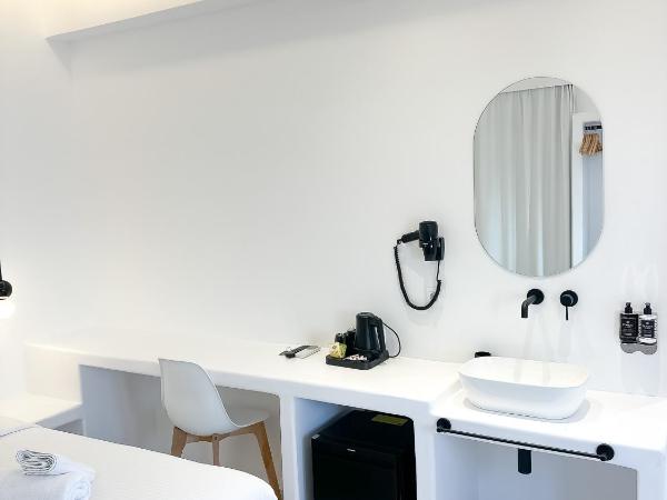 Alana Mykonos : photo 2 de la chambre chambre cosy avec balcon - vue sur chora