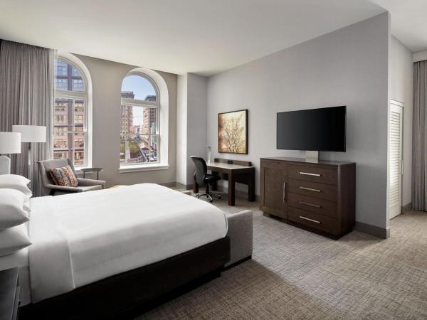 Philadelphia Marriott Downtown : photo 1 de la chambre chambre lit king-size tower